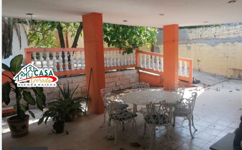 CASA EN VENTA EN C. LOPEZ MATEOS, PETROLERA, COATZACOALCOS, VER.