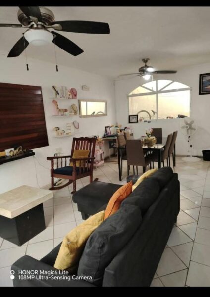 CASA EN VENTA, JUVENTINO ROSAS, COATZACOALCOS.